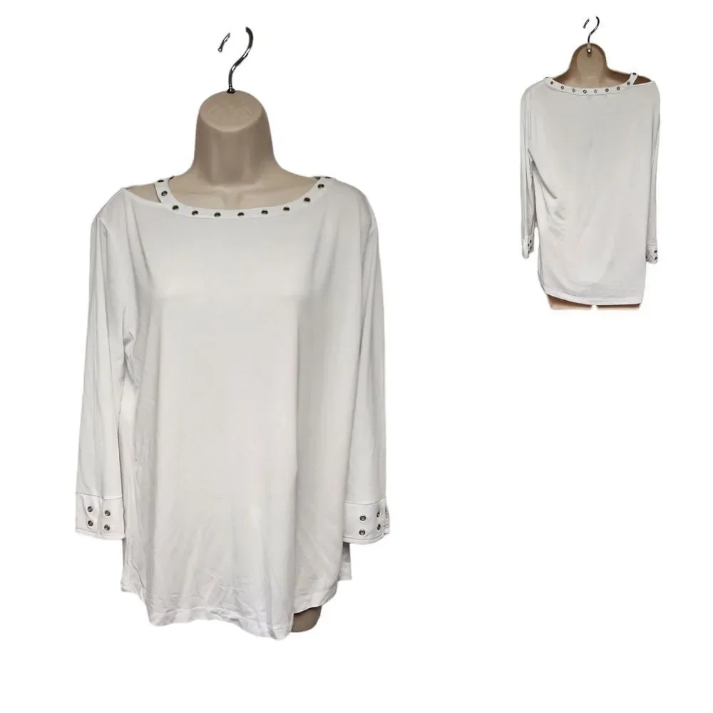 Sharon Young Long Sleeve T-Shirt Cut Out Neckline Blouse Size Medium Color White